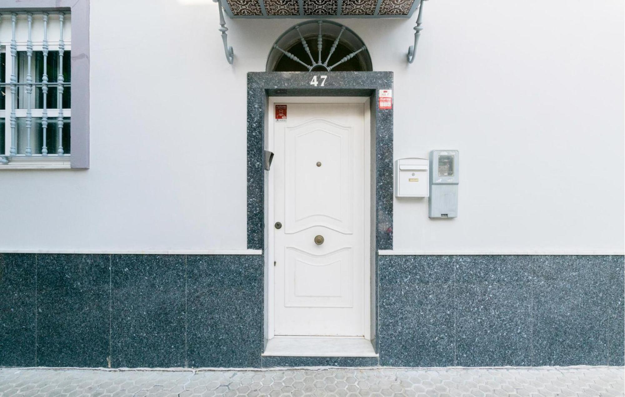Cozy Apartment In Sevilla With Kitchen Экстерьер фото